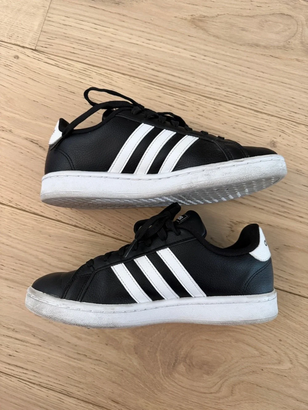 adidas gently worn